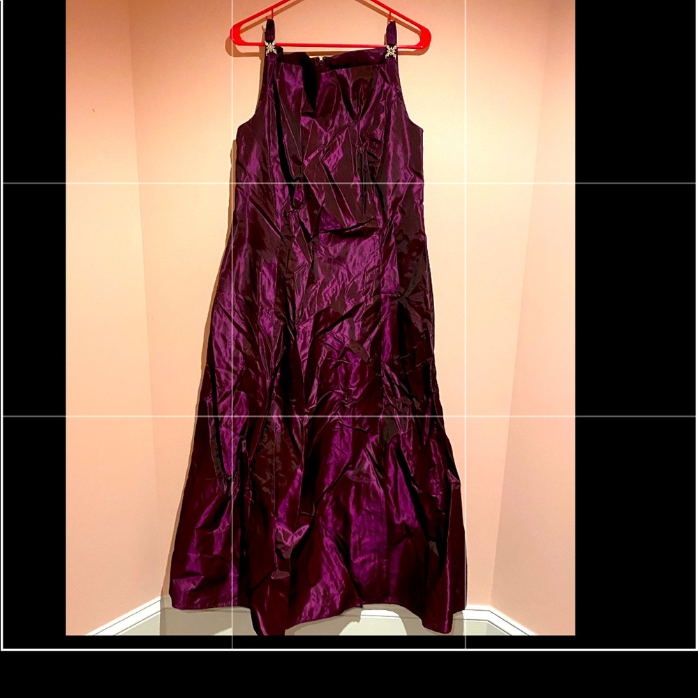 Vintage onyx grape dress